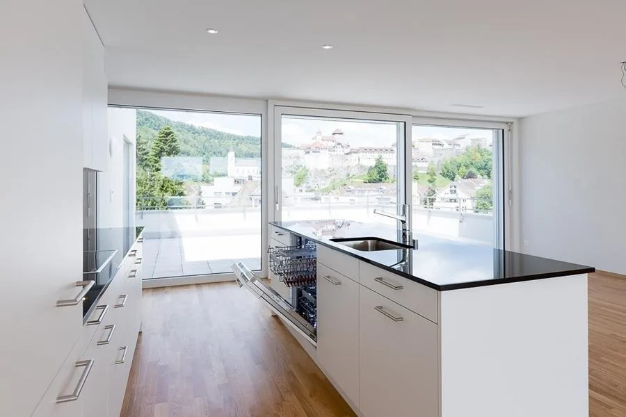 Appartamento moderno 3.5 locali con 2 bagni "Attika"