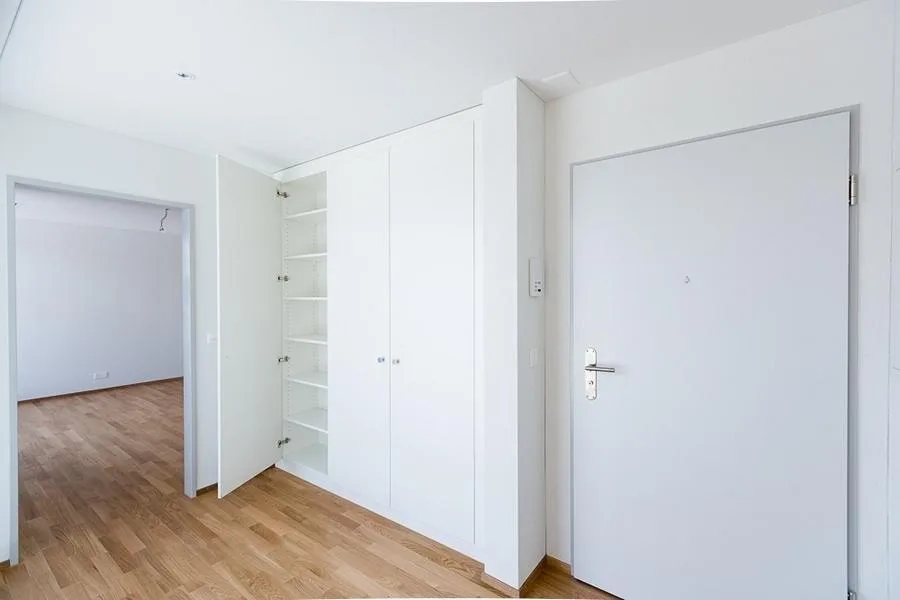 Appartamento moderno 3.5 locali con 2 bagni "Attika"