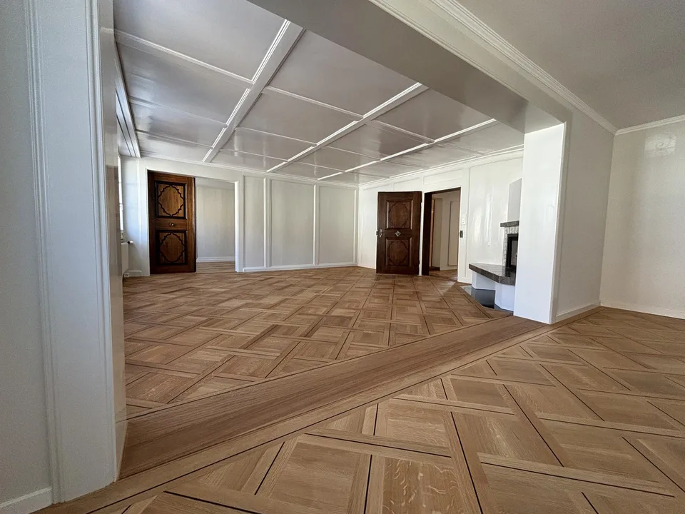 Appartamento di 3,5 locali con balcone e camino a Beromünster
