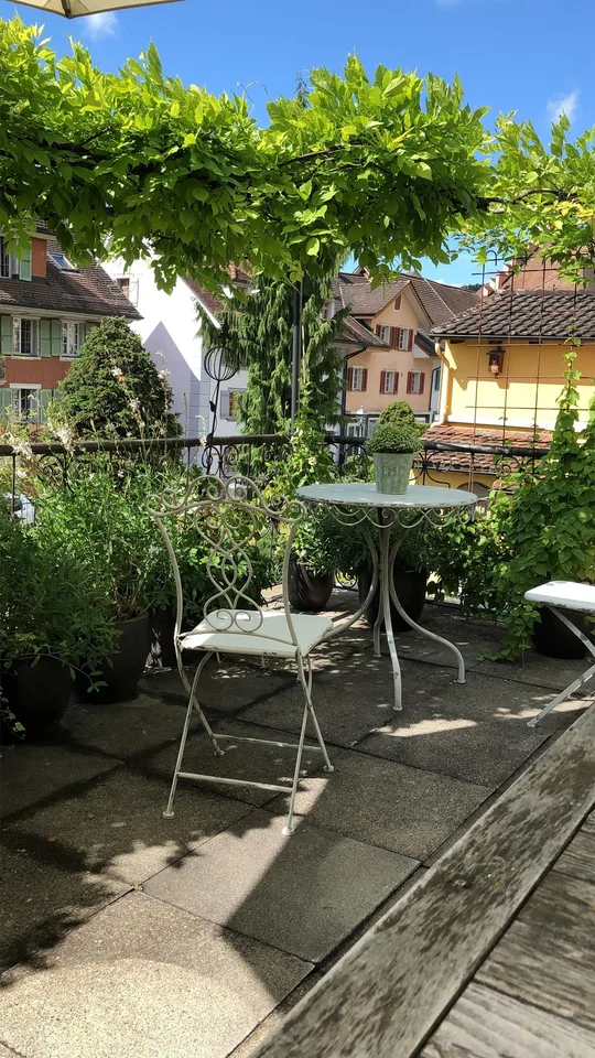Appartamento di 3,5 locali con balcone e camino a Beromünster