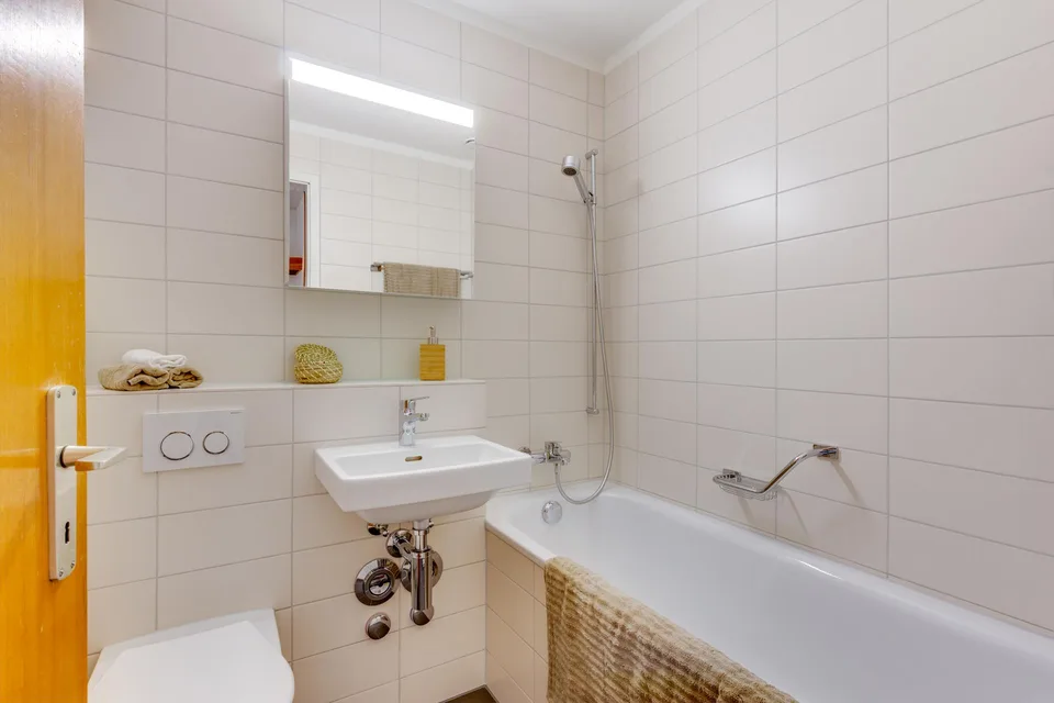 Il tuo nuovo sogno di casa con un ampio balcone! – foto 9 di 10