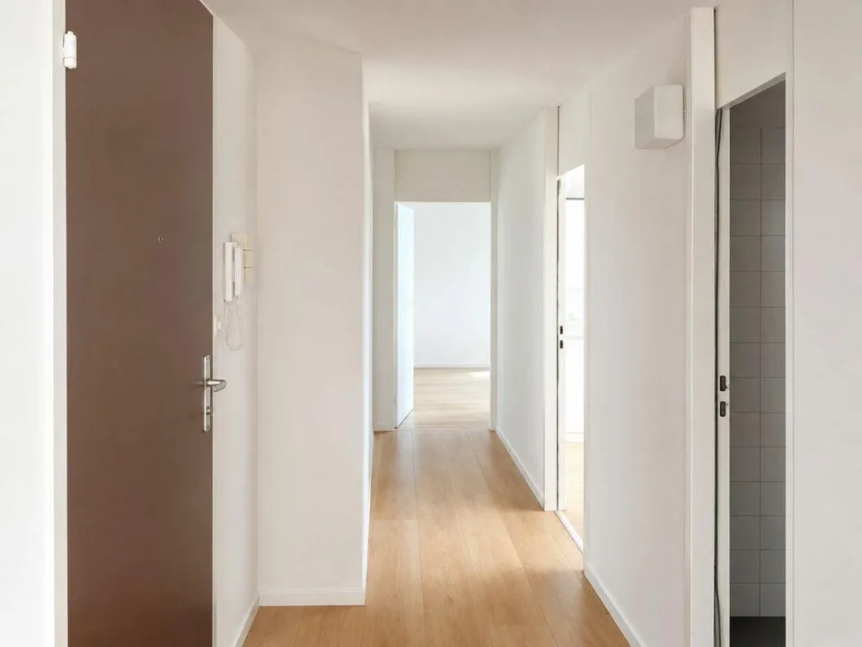 3.5 ZWG im 2.OG in Grellingen
