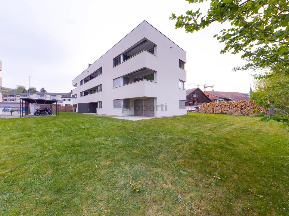 Appartamento unico di 4,5 locali con giardino a Laufen, cantone BL