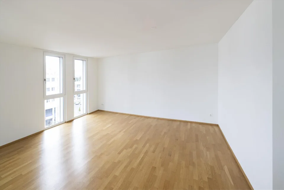 Raramente bella appartamento-maisonnette di 4,5 locali con vista da sogno!