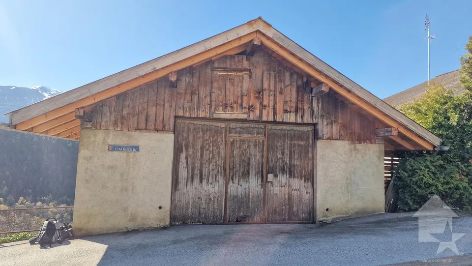 Appartement de 5.5 pièces + grange/garage, splendide vue, calme, ensoleillé – Foto 11 von 13