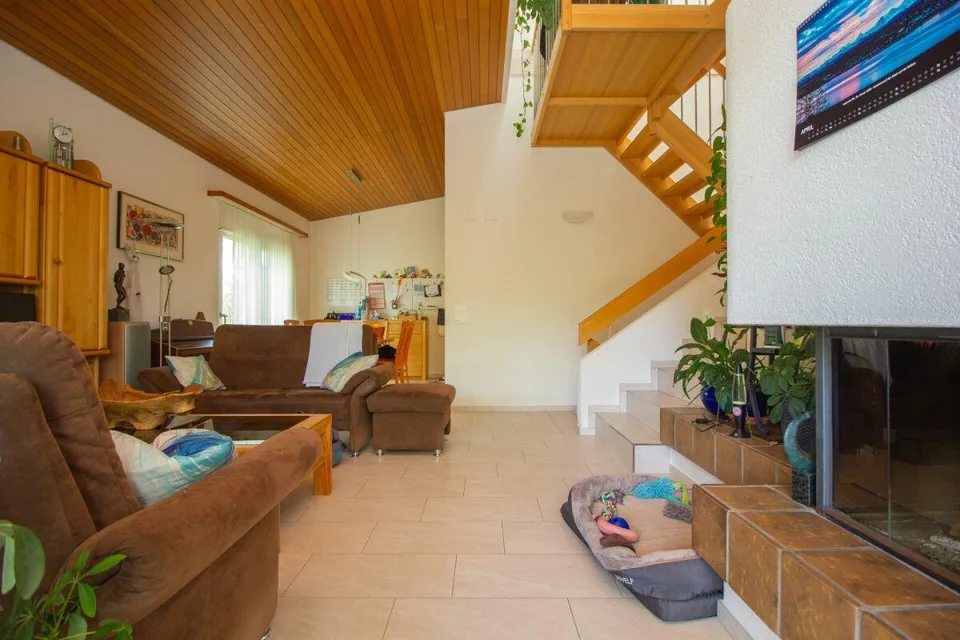 Casa moderna di 6,5 locali in una strada senza uscita a Erlinsbach AG