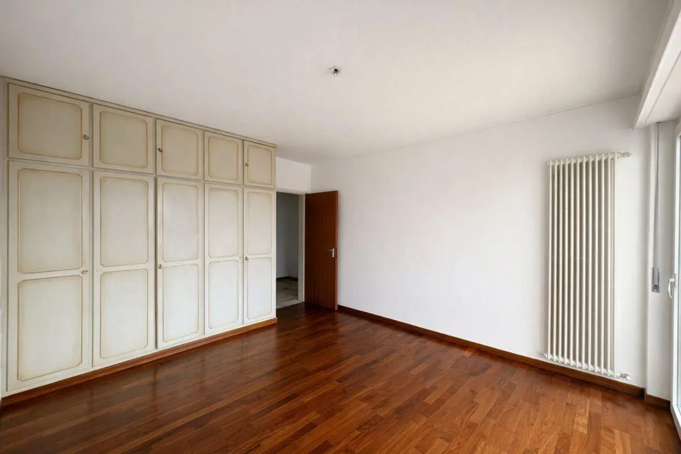 Grand et lumineux appartement de 5.5 pièces, dernier étage, vue ouverte – photo 14 sur 20
