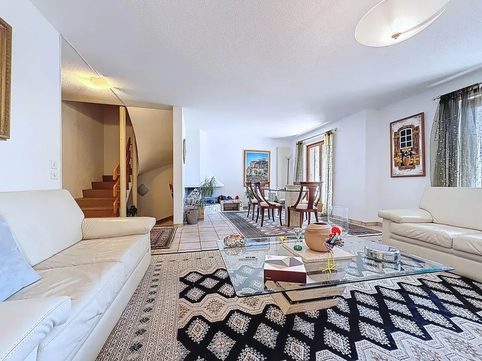 Belle maison fonctionnelle 5.5 pièces à Lausanne - 1000