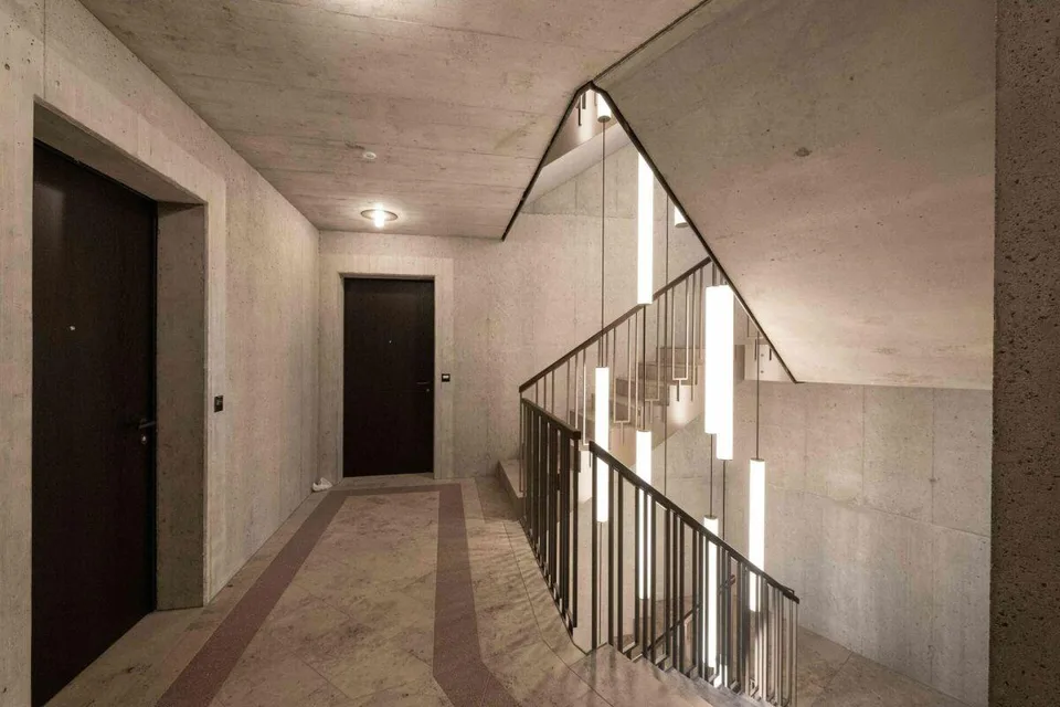 Appartamento attico nuovo pronto per essere occupato con vista lago e montagna – foto 6 di 11