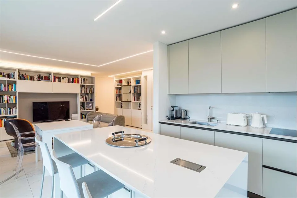 ELEGANTE 3,5 LOCALI NEL CUORE DI LUGANO-BREGANZONA