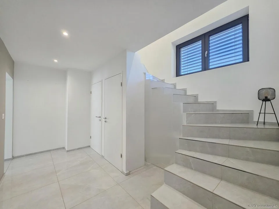 Qualité de vie exclusive dans un endroit calme avec un grand jardin – photo 8 sur 18