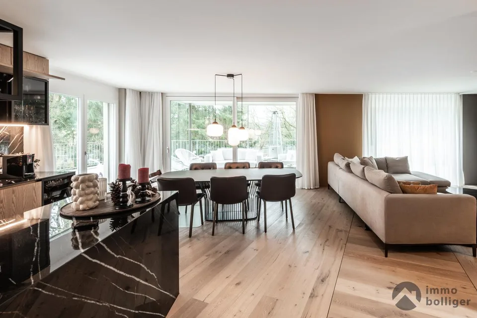 Einzigartiges Design, exklusiver Komfort und Ausblick in die Natur