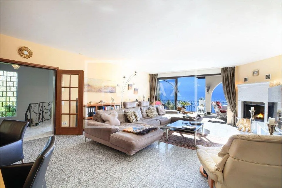 6-Zimmer-Villa mit Seesicht