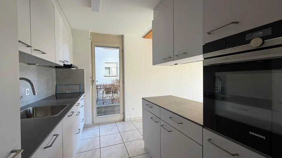4 -Zimmer-Gartenwohnung  zentral in Burgdorf und nahe am Bahnhof