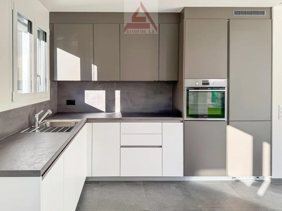 4.5 - Zimmerwohnung mit Garten / 4.5 locali con giardino