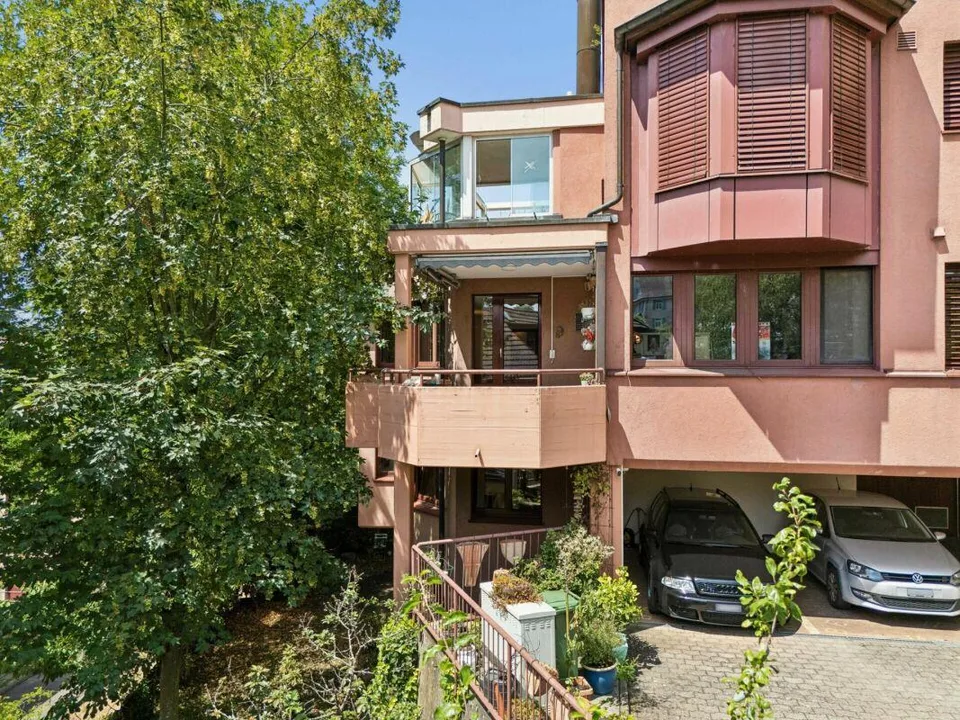 Senso di casa - tre livelli - giardino