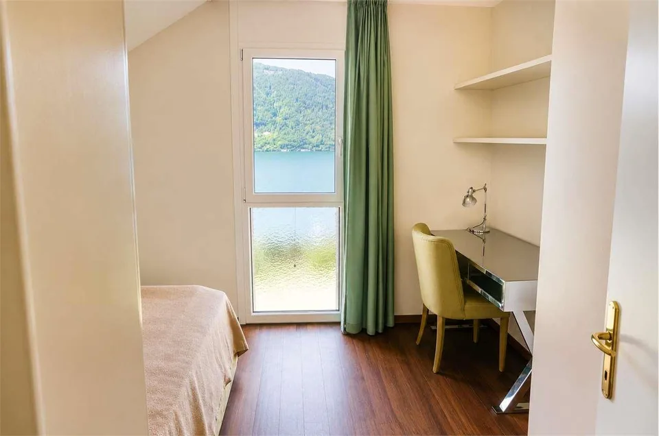 Esclusivo duplex di 4.5 locali con giardino privato e spettacolare vis – Foto 7 von 12
