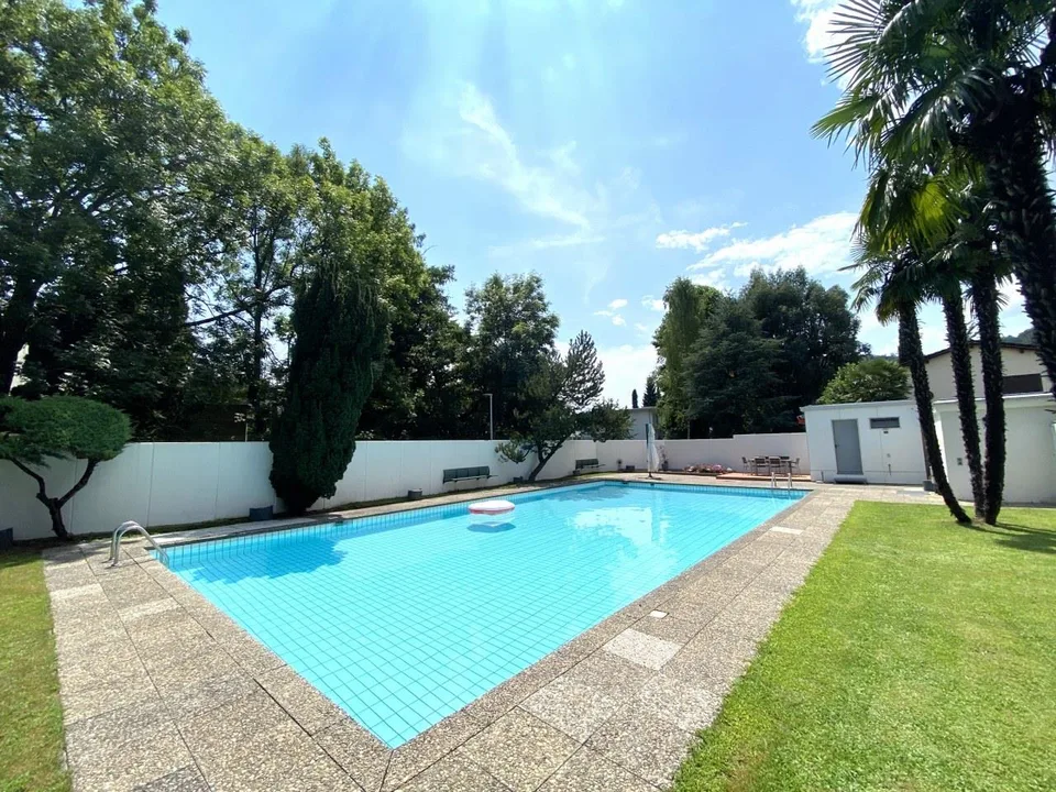 APPARTAMENTO 4.5 LOCALI RISTRUTTURATO - PISCINA CONDOMINIALE