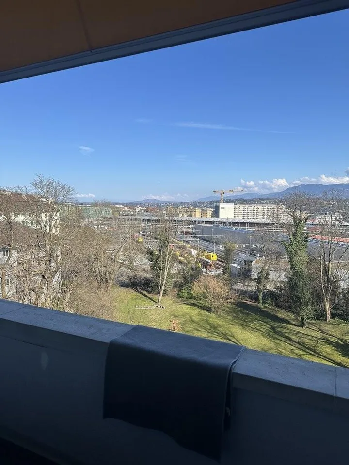 Schönes Apartment mit Balkon