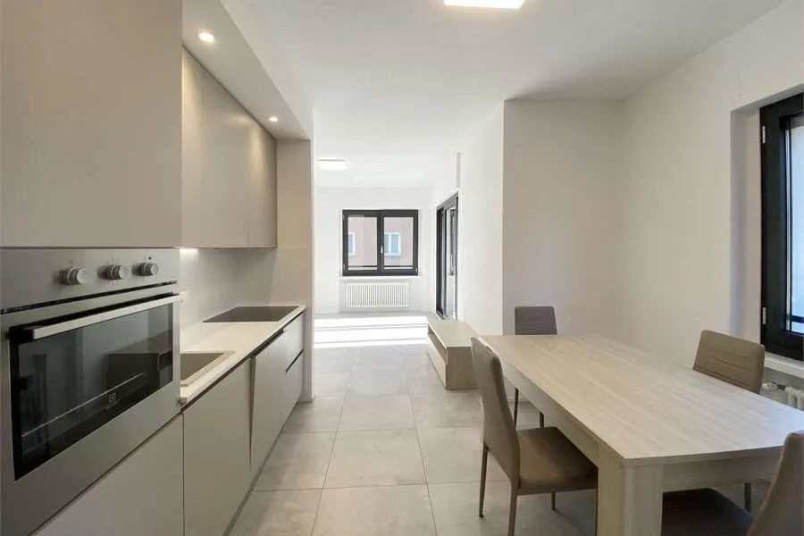 Appartamento 2,5 locali ammobiliato in pieno centro