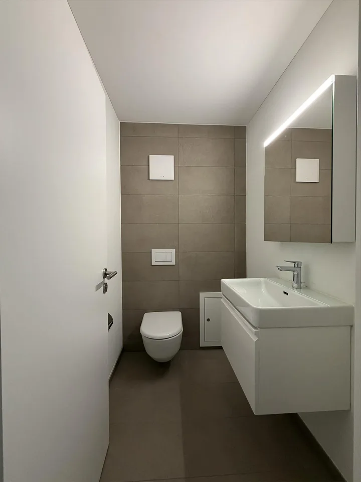 Appartement de 3,5 pièces lumineux dans un emplacement central disponible immédiatement
