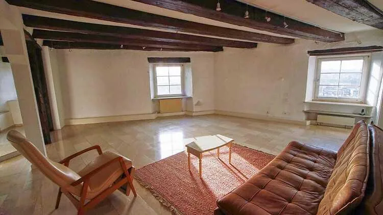 4½ ZI-WOHNUNG IN MÜNCHENSTEIN (BL), MÖBLIERT, TEMPORÄR