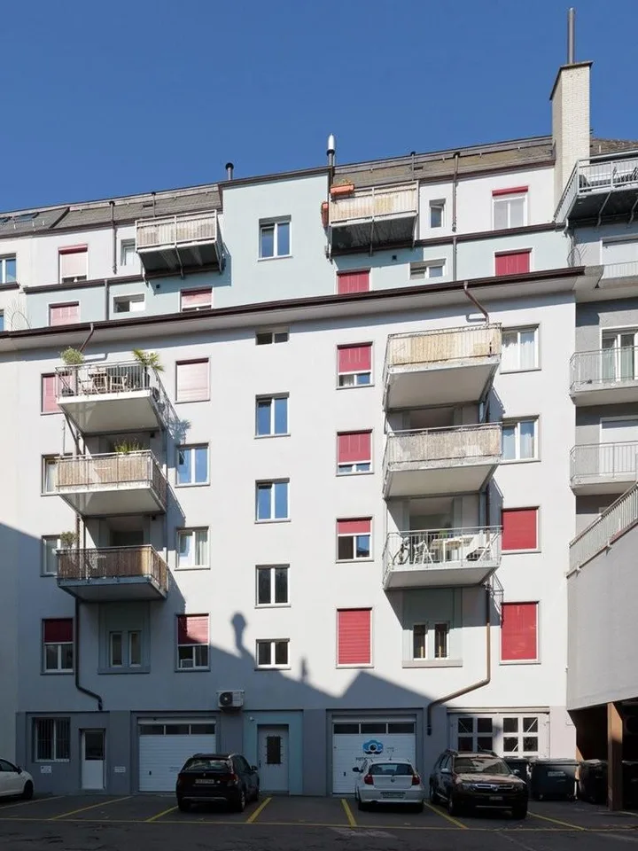 Charmante Wohnung beim Bahnhof Zürich-Oerlikon BEFRISTET 31.03.2027