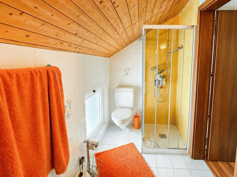 Arcegno – Charaktervolles Tessiner Haus mit 6.5 Zimmern – Foto 9 von 16