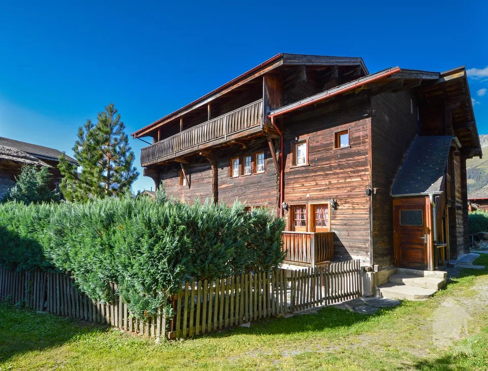 Prächtiges altes Herrenhaus in Goms