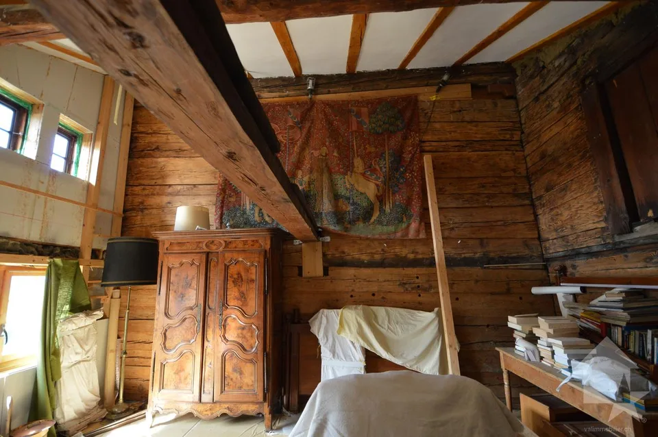 Magnificent Old Manor in Goms – photo 17 of 21