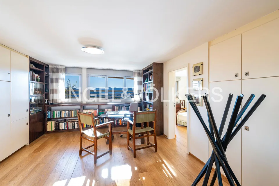 Penthouse avec terrasse sur le toit et dépendance – photo 9 sur 13