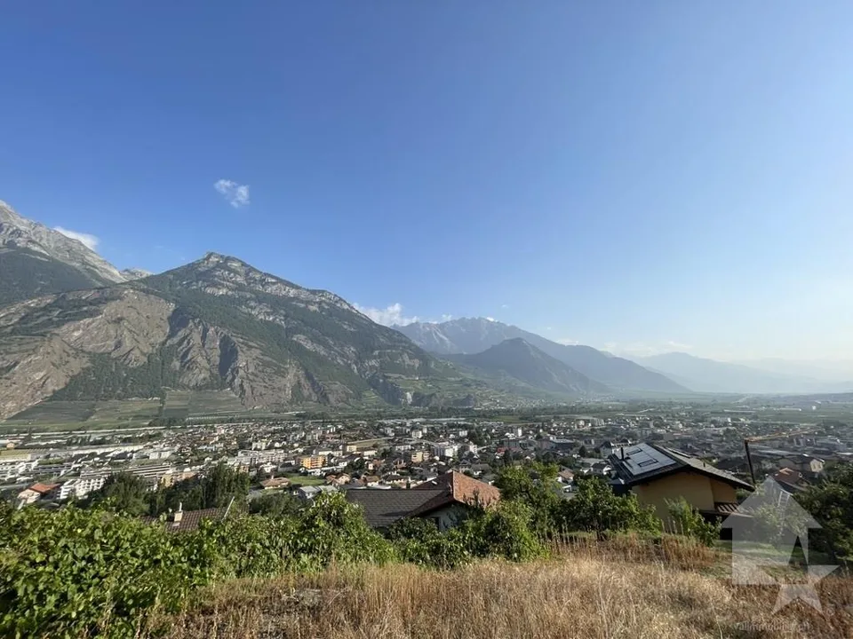 Apartment 4.5 rooms with garden of 208m2, new promotion