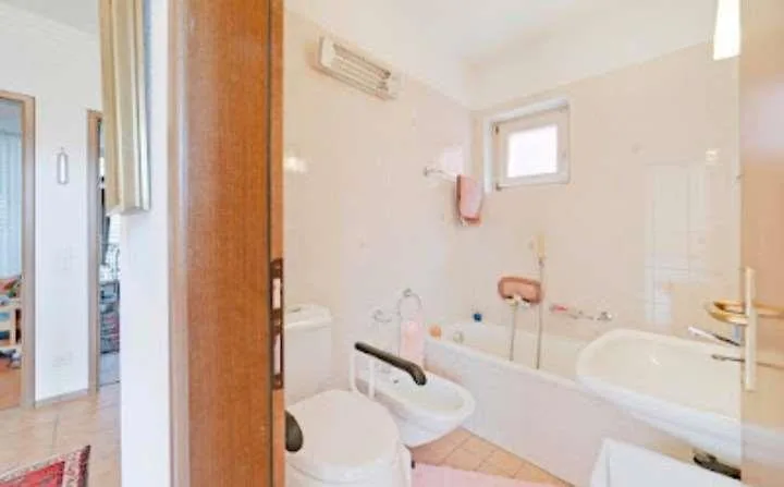 Seseglio (Chiasso) - Maison mitoyenne avec jardin privé dans un quartier calme – photo 12 sur 13