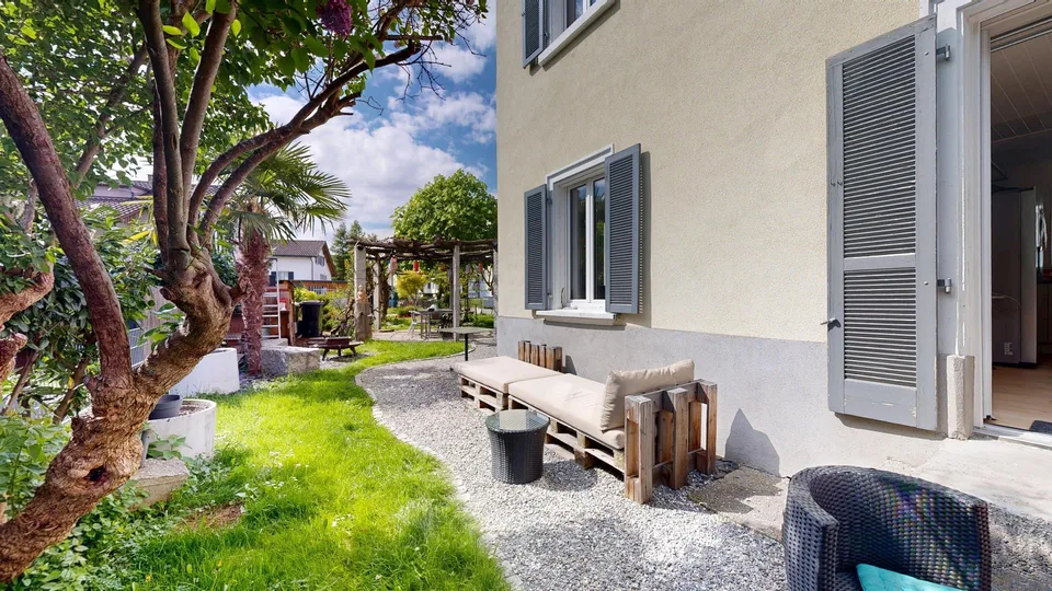 Casa unifamiliare affascinante con giardino in un quartiere tranquillo