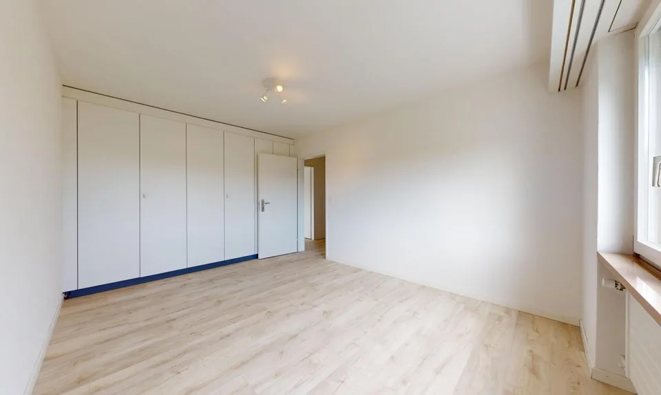 Einzigartige 4.5-Zimmer-Attikawohnung mit riesiger Terrasse – Foto 9 von 19
