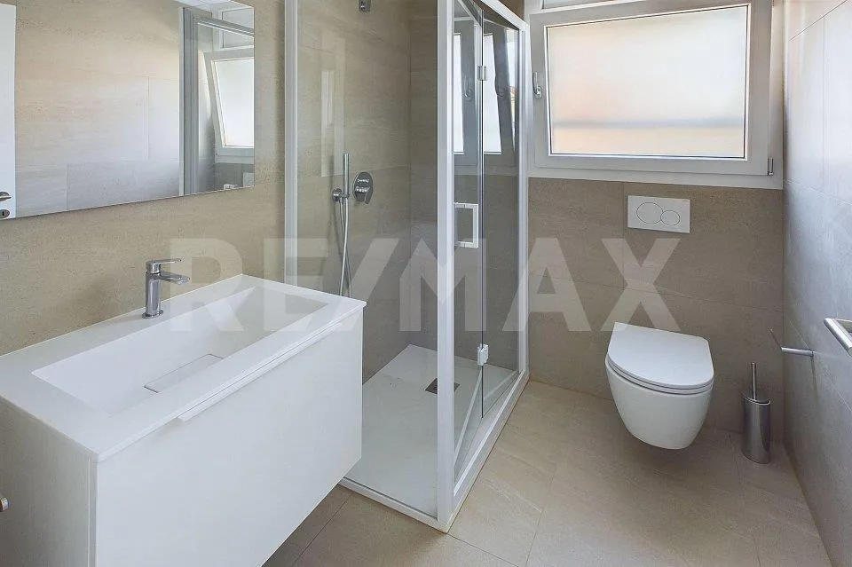Moderno appartamento a reddito di 3½ locali in ottima posizione – Foto 8 von 13