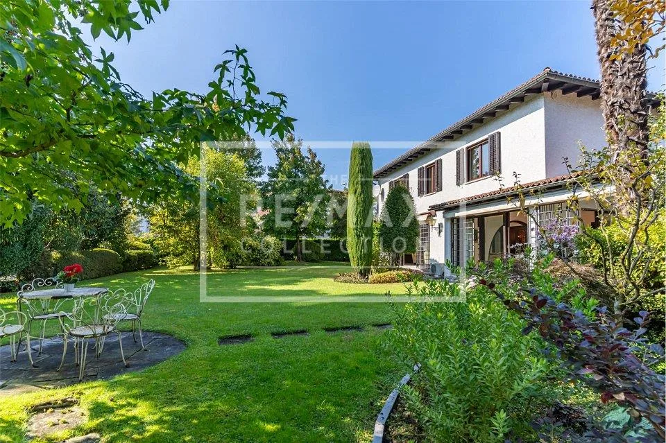 Esclusiva Villa ad Ascona vicino la golf