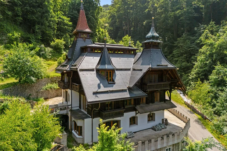 Historic Villa Reborn - Exclusivity Meets Freedom