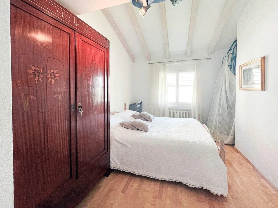 Grande appartamento 6.5 locali, Duplex con terrazza e parcheggio – Foto 11 von 22
