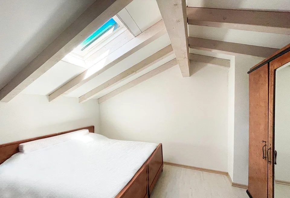 Grande appartamento 6.5 locali, Duplex con terrazza e parcheggio – Foto 13 von 22