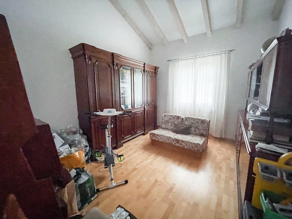 Grande appartamento 6.5 locali, Duplex con terrazza e parcheggio – Foto 12 von 22