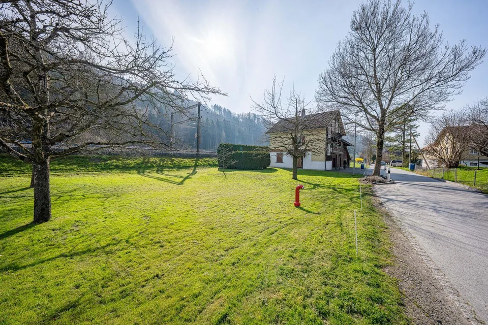 Maison unifamiliale avec grange