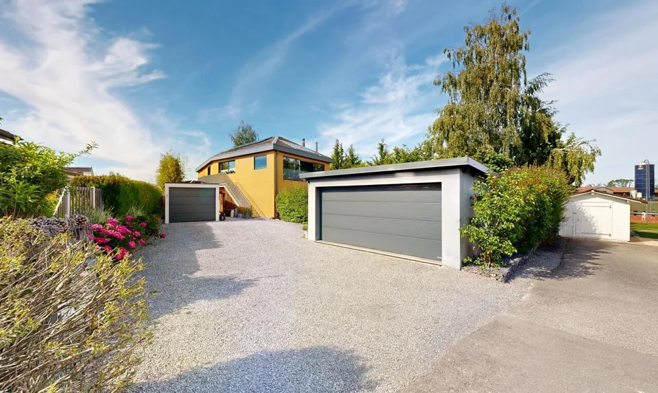 Maison d'architecte avec studio indépendant dans un cadre intimiste
