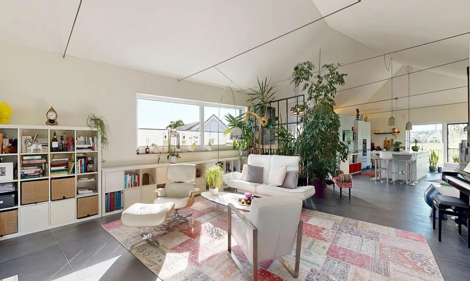 Architect's house with independent studio in an intimate setting
