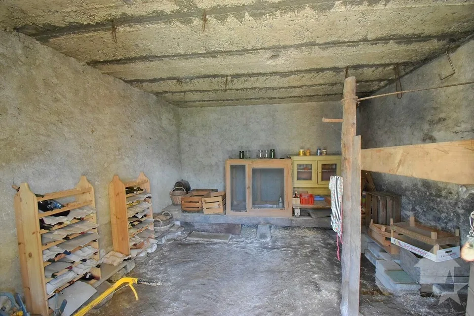 Appartement de 4.5 pièces avec un jardin + 2 grandes caves – Foto 14 von 14