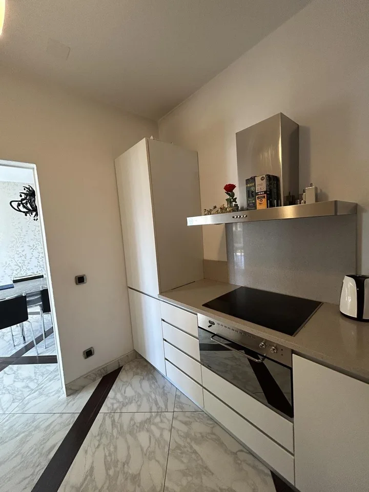 RUVIGLIANA 3.5 LOCALI VISTA LAGO – Foto 10 von 14