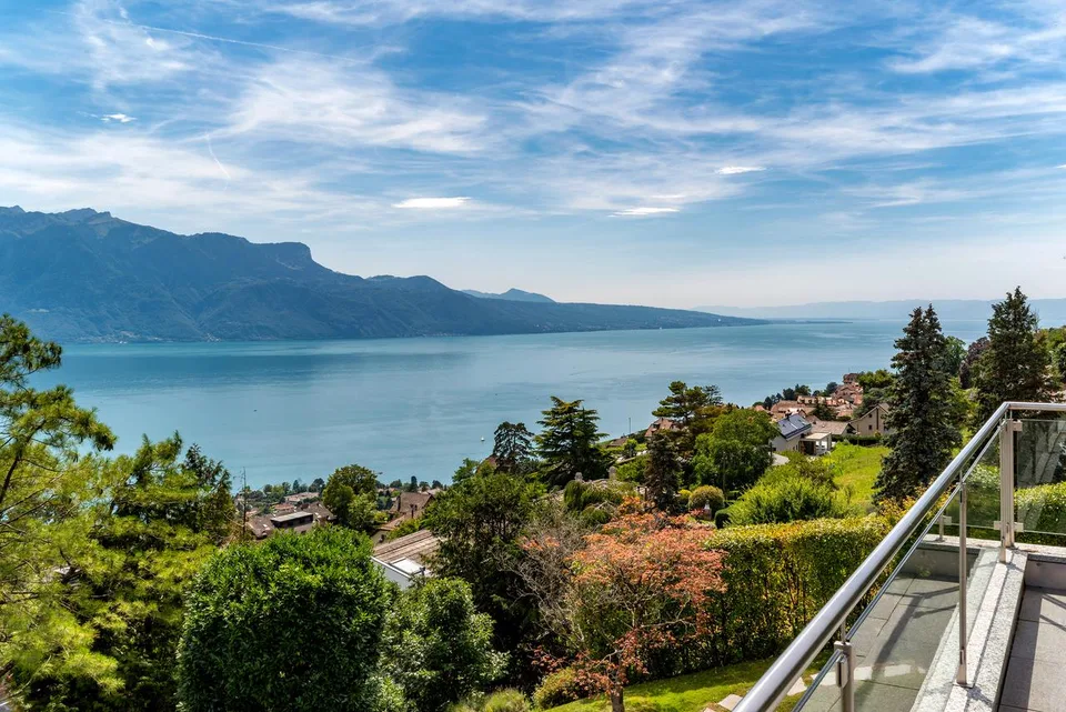 Villa contemporanea eccezionale con vista panoramica