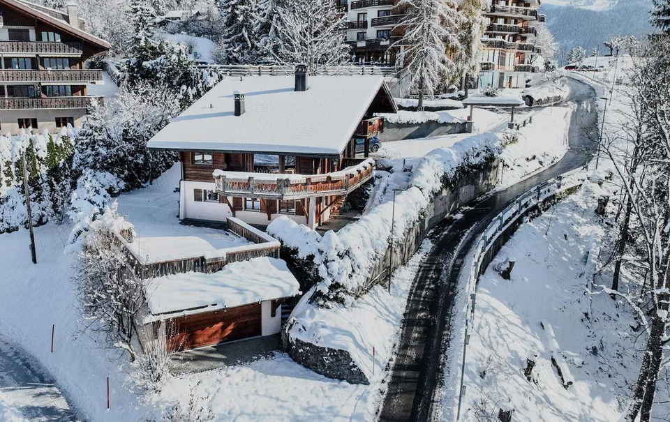 Chalet in Villars center