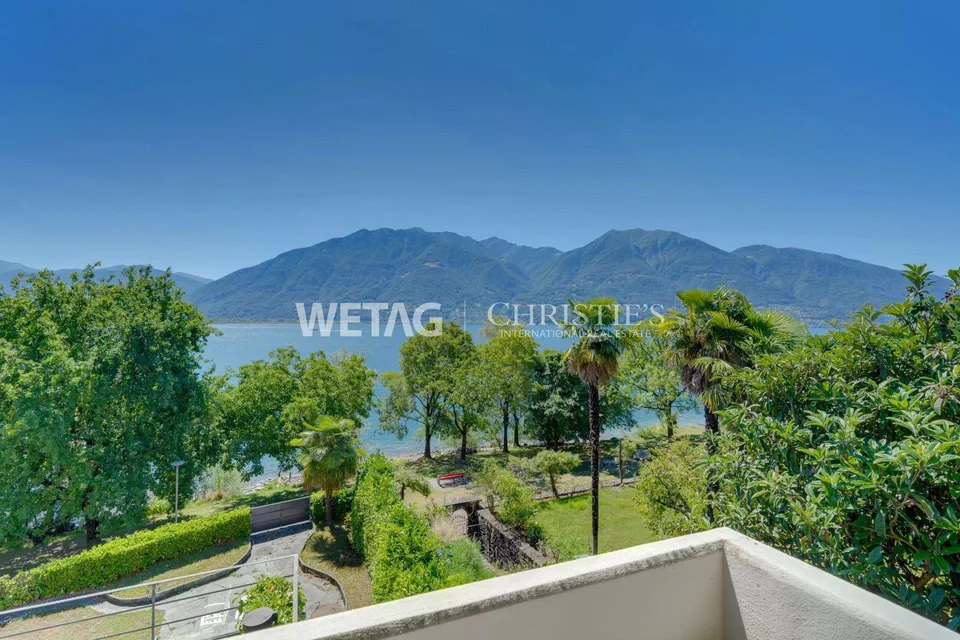 Elegante Villa mit Garten in exklusiver Lage direkt an der Seeprome...
