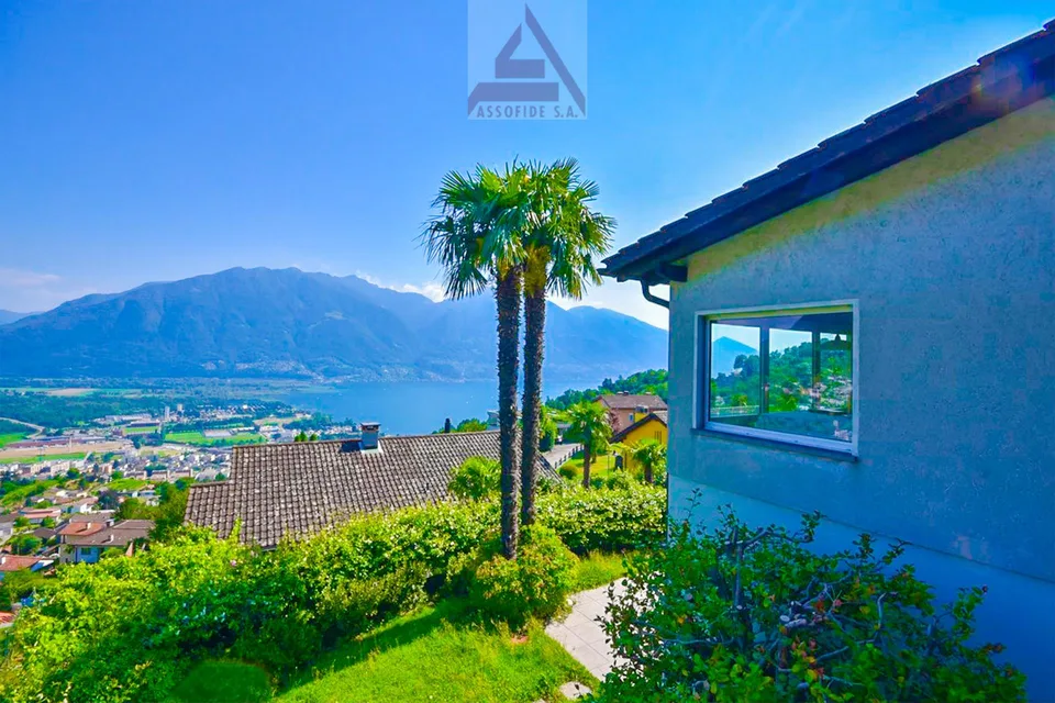 Haus mit atemberaubender Aussicht / Casa con vista mozzafiato